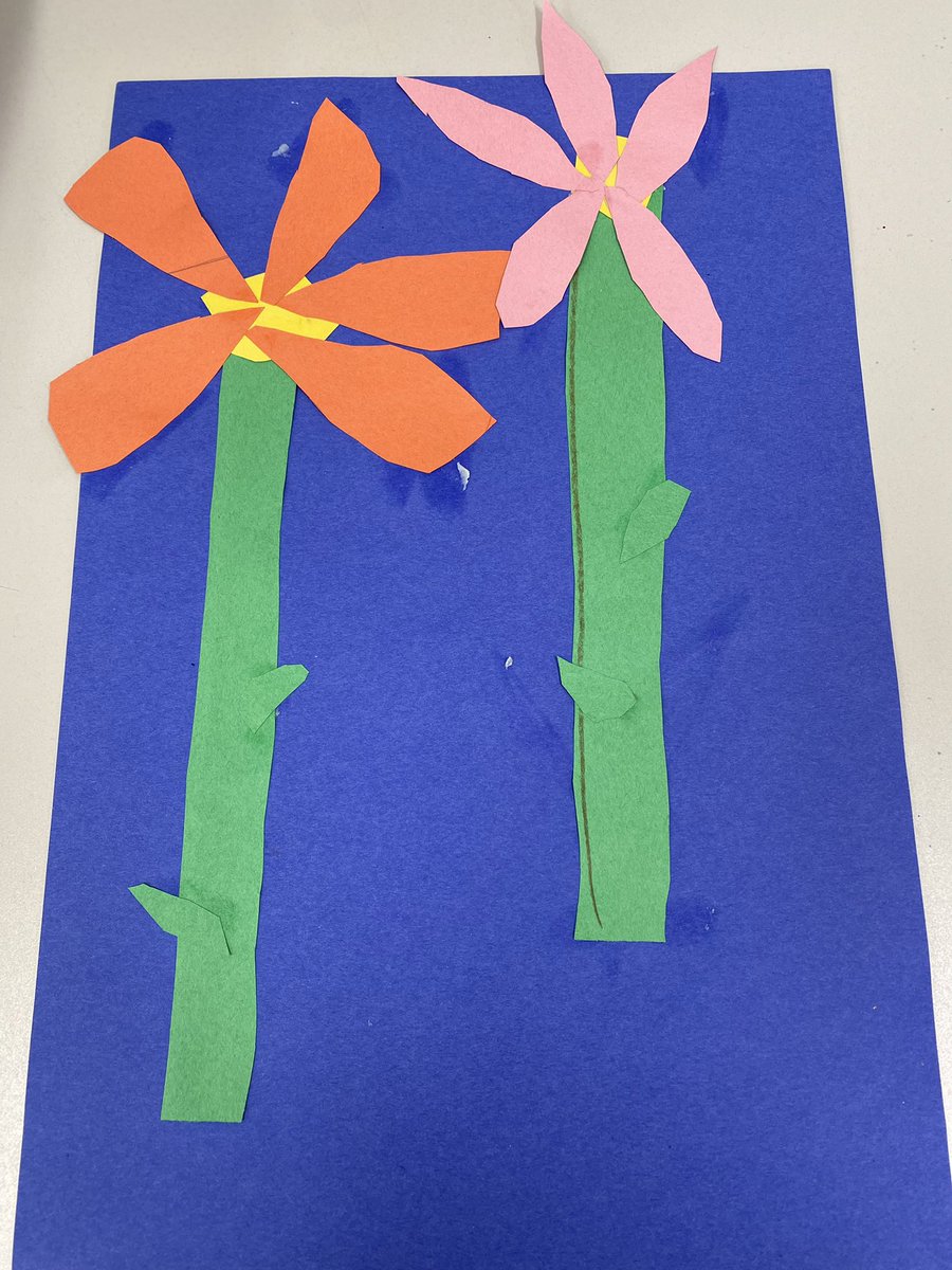 MsFlowers19's tweet photo. "Like wildflowers; You must allow yourself to grow in all the places people thought you never would." #d59learns #d59cares #esy #summerschoolfun #Flowers #flowercraft https://t.co/rGjNydRk1e