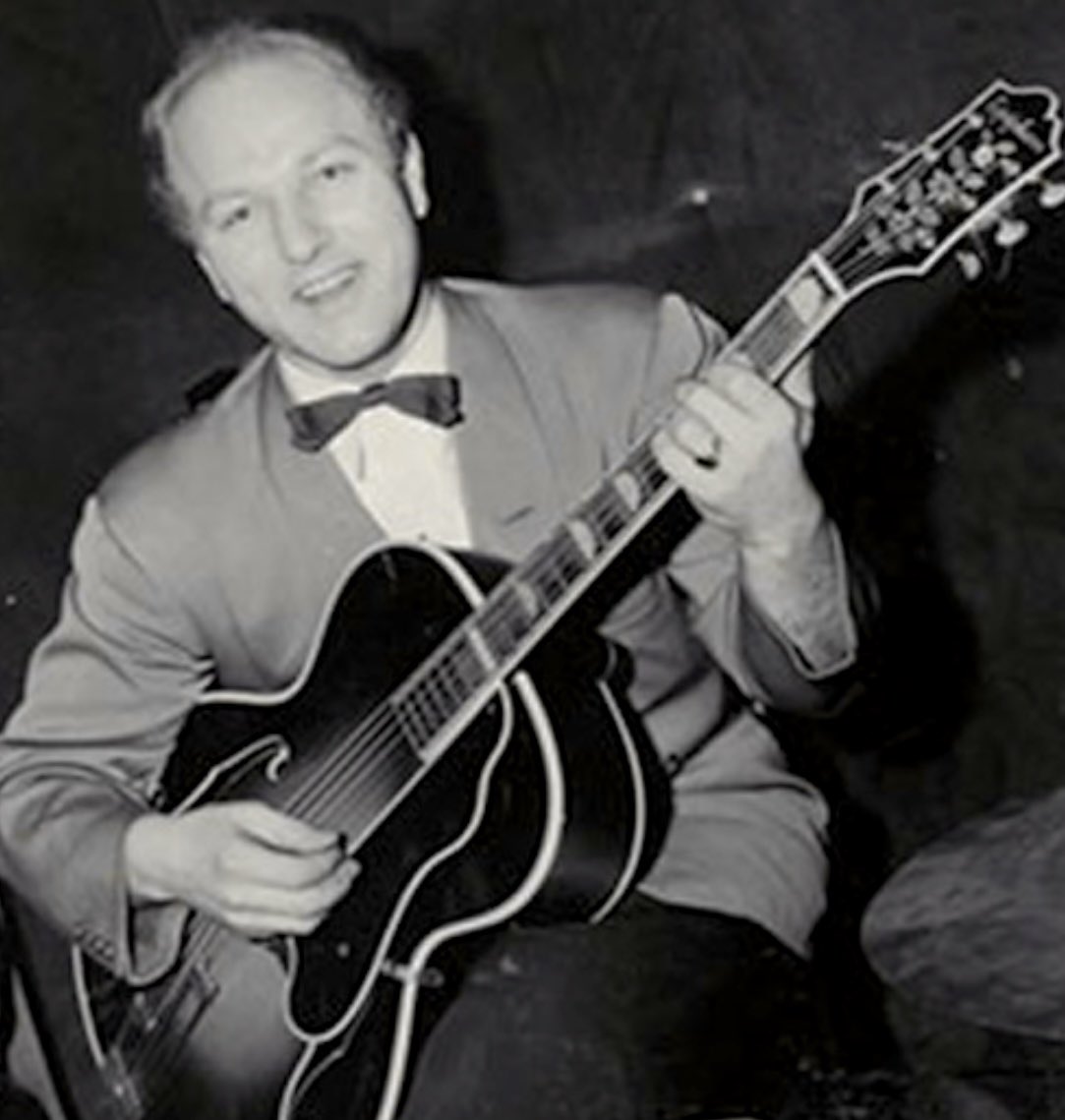 takao_nagasawa's tweet photo. 1956年発売 ジャズギタリスト #BillyBauer(#ビリーバウワー)唯一のリーダーアルバム「Plectrist」 

It's a Blue World 🎶
なんとも甘美なバラード! 美しい✨
youtube :
https://t.co/5lz8RIX7bu https://t.co/NucuaLX1sl