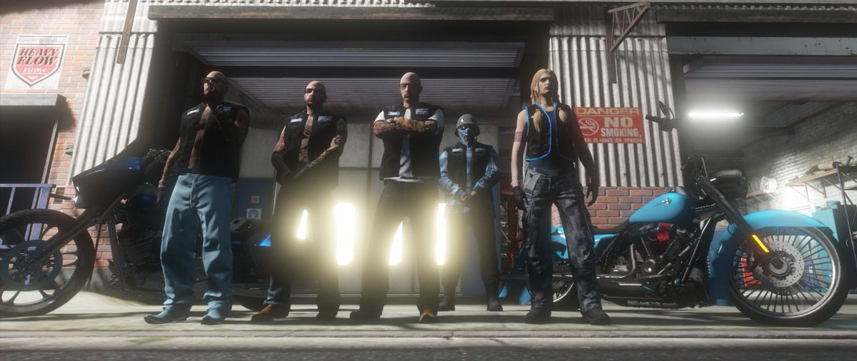 HHellfis's tweet photo. North Side chapter, running the streets https://t.co/smTabTaCxe #GTAV #GTARP #FiveM #Outlaw #Motorcycleclub #GTABiker #SupportSmallStreamers #twitchstreamer #JimmyWilson #PRMC #PaleRidersMC #paleontop #DaybreakRP https://t.co/UC7SBC8cg0