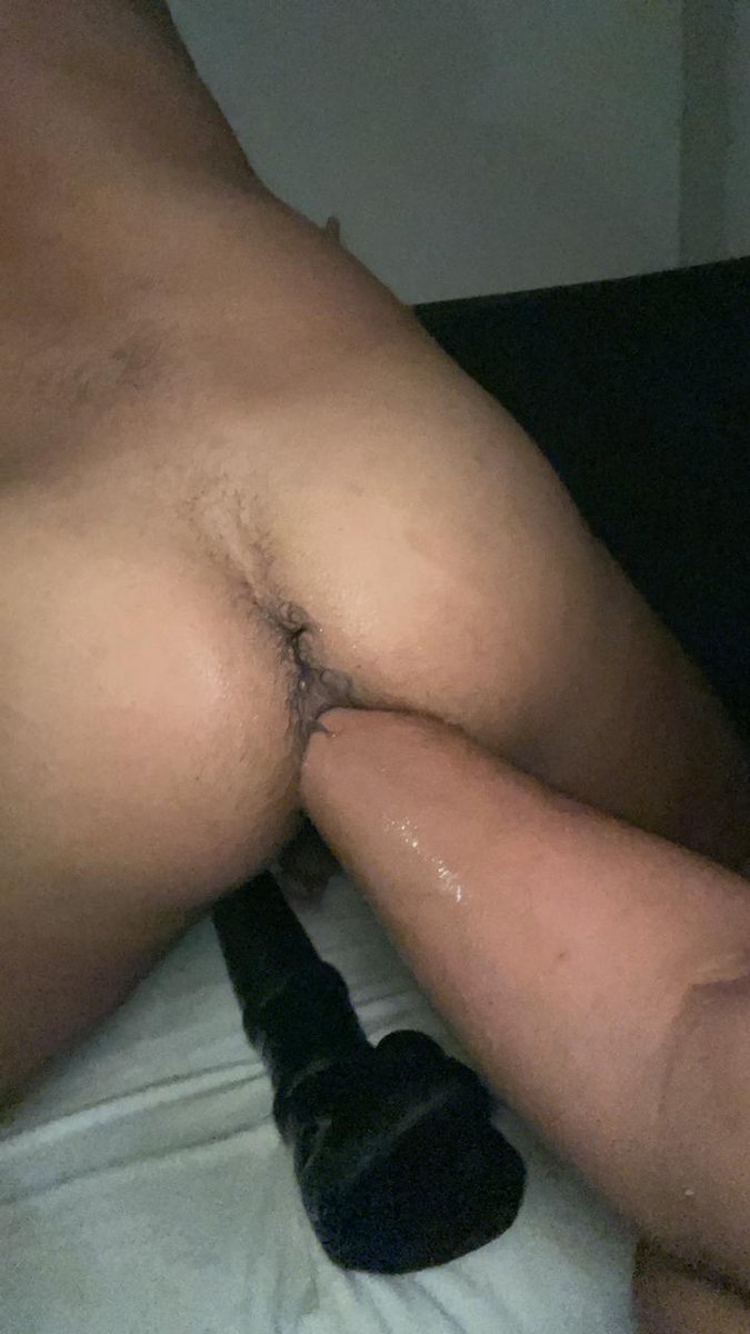 Pensa num rabo largo e faminto do @UaiFist ✊👊👊💦🍑. Já quero abrir de novo e chupar essa 🌹

#fistinggay #fist #prolapse #cuzao #bsbgay #FF #fistfag #assboy