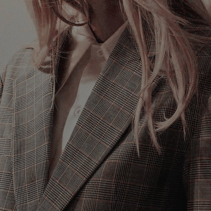 goldcnhillsrp's tweet photo. ⠀⠀⠀⠀⠀⠀⠀⠀
⠀⠀⠀⠀⠀⠀𝗚𝗢𝗟𝗗𝗘𝗡 𝗛𝗜𝗟𝗟𝗦
⠀⠀
          ❛  ‹ The kids are coming,
                The kids are gunning,
          The kids are coming for you.
      
       ░┆ #ghrp
       ░┆ realista, suspense.

                  𝐌𝐀𝐈𝐍 𝐓𝐇𝐑𝐄𝐀𝐃 › RT https://t.co/trvltrrfOW