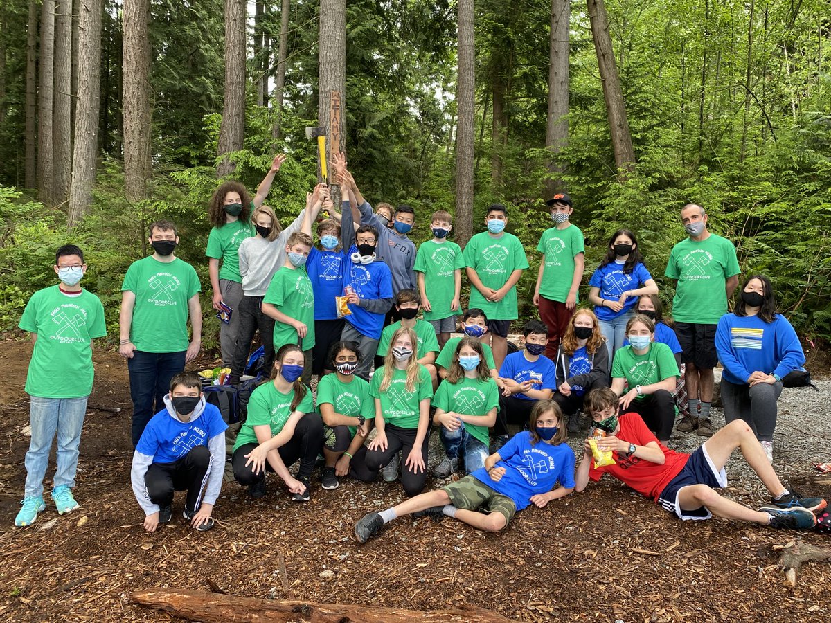 So proud of these amazing students. Thank you for all your hard physical labour on making this #outdoor learning space so epic! Big thanks to ⁦<a href="/jmcconville1000/">James McConville</a>⁩ and ⁦<a href="/DanielMar785/">Daniel Martin</a>⁩ for your determination and vision. ⁦<a href="/43EagleMountain/">EagleMountain Middle</a>⁩