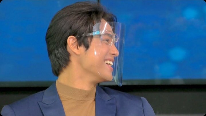 babidonny's tweet photo. Different smile but same reason.

february16.      June18. https://t.co/H8BwyMAnAx