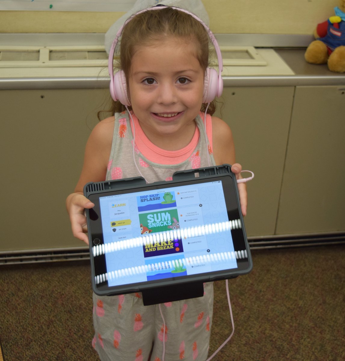 reading4fun1's tweet photo. Our class is enjoying the Zearn App! It's been fun and we're looking forward to more lessons to come! #MPS2021SLAM #SummerMPS2021 @zearned https://t.co/4g14rwGWxB