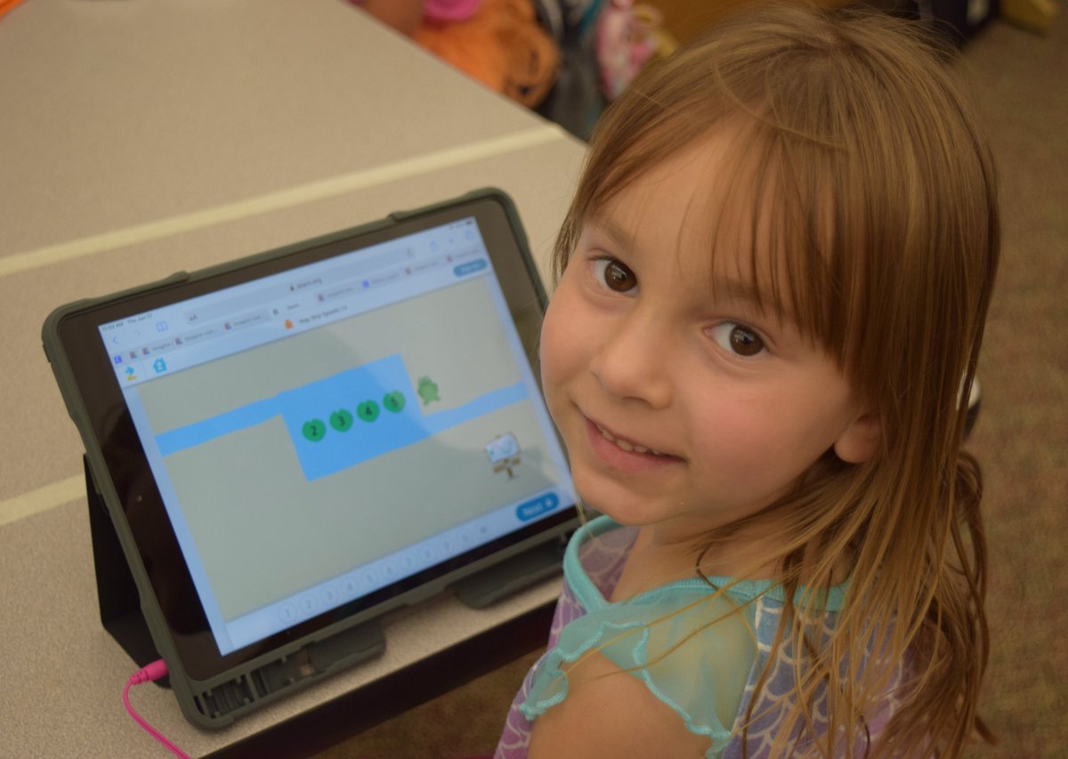reading4fun1's tweet photo. Our class is enjoying the Zearn App! It's been fun and we're looking forward to more lessons to come! #MPS2021SLAM #SummerMPS2021 @zearned https://t.co/4g14rwGWxB
