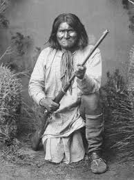 'I should never have surrendered. I should have fought until I was the last man alive.' 
Geronimo, Apache.
We need to fight for the people of the First Nations. #AbolishColumbusDay
#FirstNationsDay