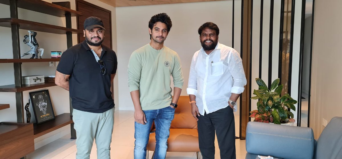 Sai Kartheek - Music Composer (@imsaikartheek) on Twitter photo My Next musical
#AadiSaiKumar Next flick Under #KalyanjiGogana ‘s Directorial
More updates will revel soon
🌟ing #AadiSaiKumar
🎬 : <a href="/kalyankumarraja/">kalyanji gogana</a>
💰 : #NagamTirupathiReddy
Ex - Producer : <a href="/ThirmalYalla/">Thirmal Reddy Yalla</a>
🎵 : <a href="/ImSaiKartheek/">Sai Kartheek - Music Composer</a> My Next musical
#AadiSaiKumar Next flick Under #KalyanjiGogana ‘s Directorial
More updates will revel soon
🌟ing #AadiSaiKumar
🎬 : <a href="/kalyankumarraja/">kalyanji gogana</a>
💰 : #NagamTirupathiReddy
Ex - Producer : <a href="/ThirmalYalla/">Thirmal Reddy Yalla</a>
🎵 : <a href="/ImSaiKartheek/">Sai Kartheek - Music Composer</a>