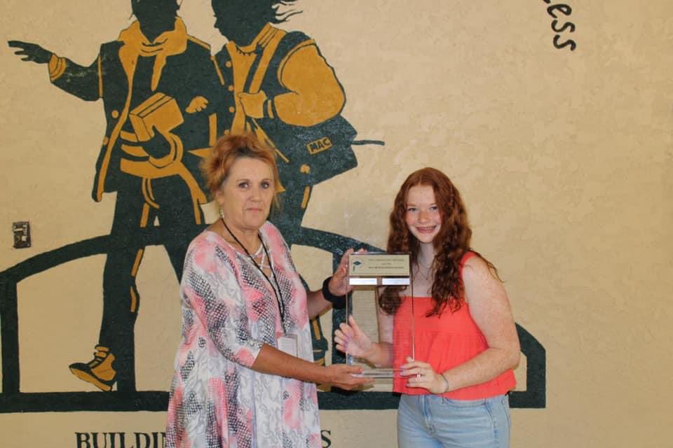 LawtonPS's tweet photo. Congratulations to #MMS #HomeoftheScots Cate Dennis, who has been named a Carson Scholar! Awards are given to students that exhibit academic excellence as well as humanitarian qualities through community service.
#GoScots #WeAreLPS #LawtonPS https://t.co/N0ILPtrhIe