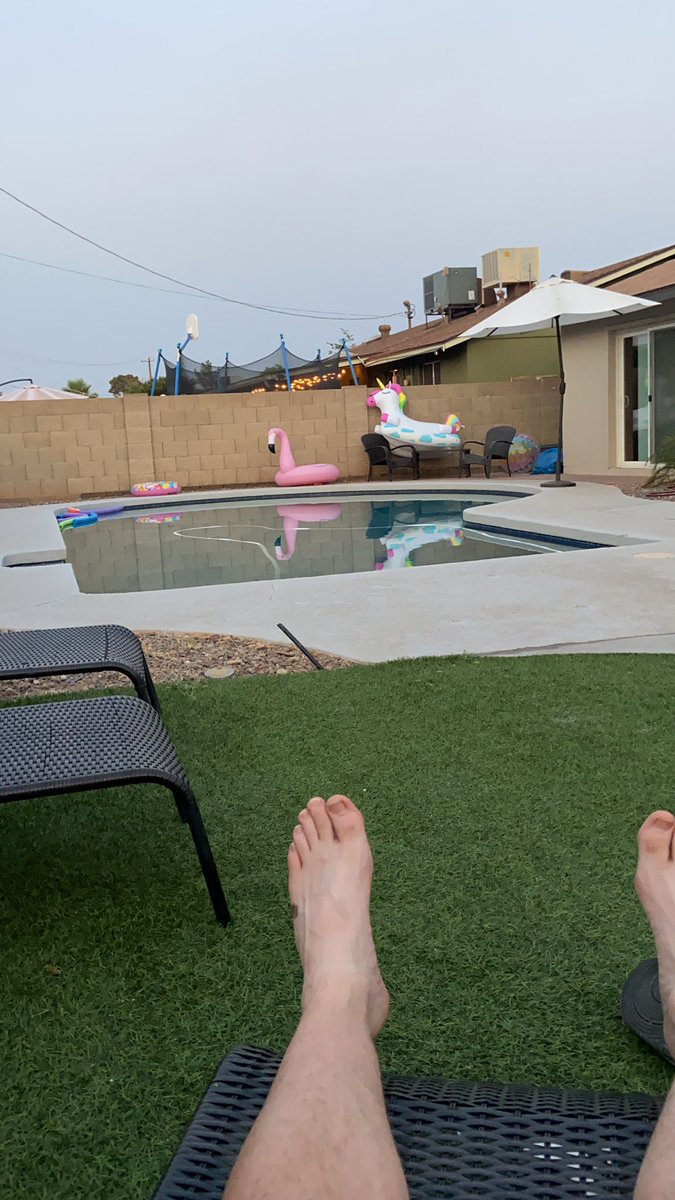 Vacationing to Phoenix in June is not a good idea…7:50PM and 109 out. 🔥 🔥 from 1-6PM I imagine this is what the center of the sun feels like. But grandpa sure is happy we came to see him