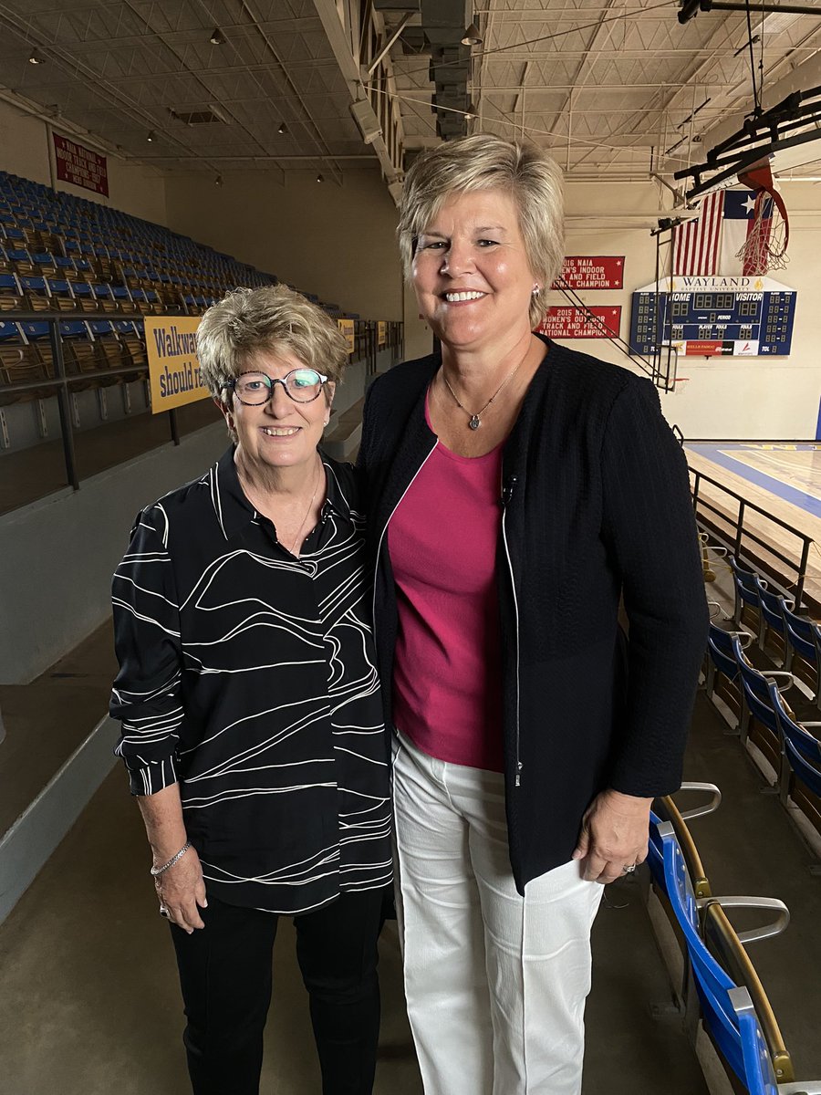 BrendaVanLengen's tweet image. Ten interviews over four days in four Texas cities headlined by these three legendary coaches. Oh the stories! We’re working on a documentary project and will have info about how to support it later this summer. Thanks @RealMediaKC for shooting with the RED MONSTRO!
