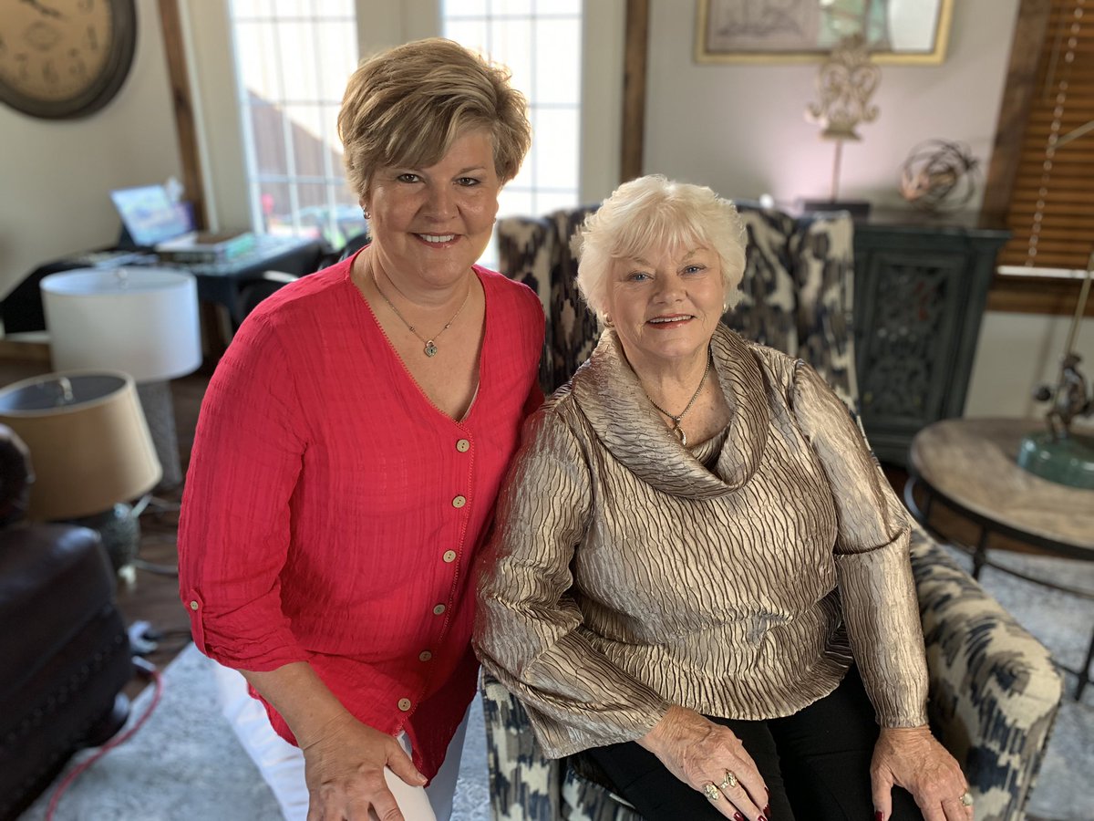 BrendaVanLengen's tweet image. Ten interviews over four days in four Texas cities headlined by these three legendary coaches. Oh the stories! We’re working on a documentary project and will have info about how to support it later this summer. Thanks @RealMediaKC for shooting with the RED MONSTRO!