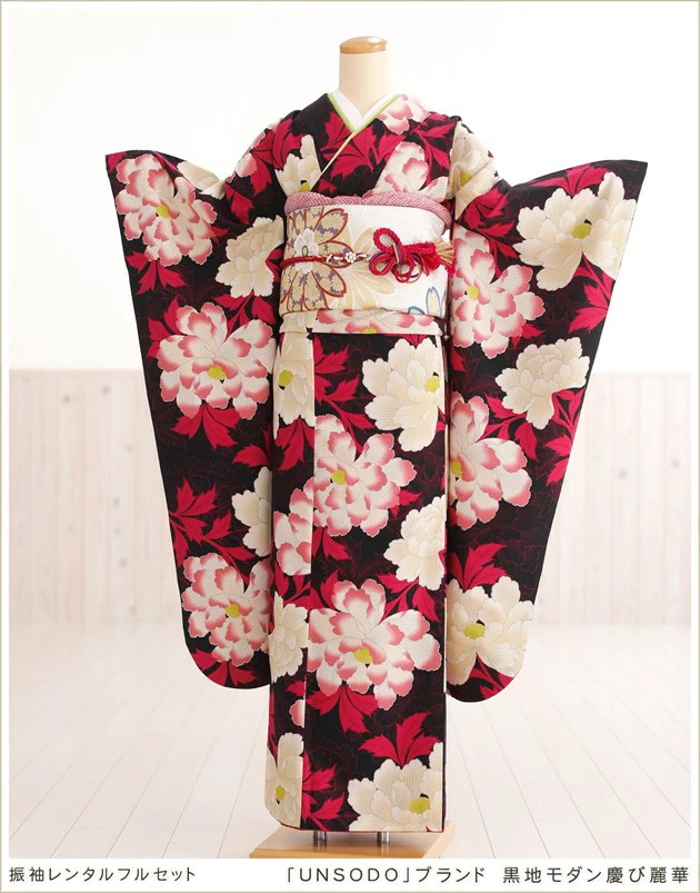 poem_kimono's tweet photo. 「UNSODO」ブランドの華やかなお振袖☺️🙏
素敵なご衣装、是非身に纏ってみては
いかがでしょうか!❤️
#振袖 #振袖レンタル #貸衣裳ぽえむ #UNSODO https://t.co/YII7TI5TBX