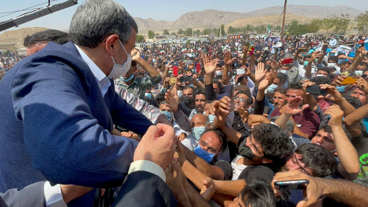 جناب آقای دکتر محمود #احمدي_نژاد با شرکت نکردن در این #گناه_بزرگ برگ زرین دیگری به افتخارات خود و #جریان_بهار افزود و در کنار #مردم
ایران ایستاد.
#زنده_باد_بهار
#احمدينژاد