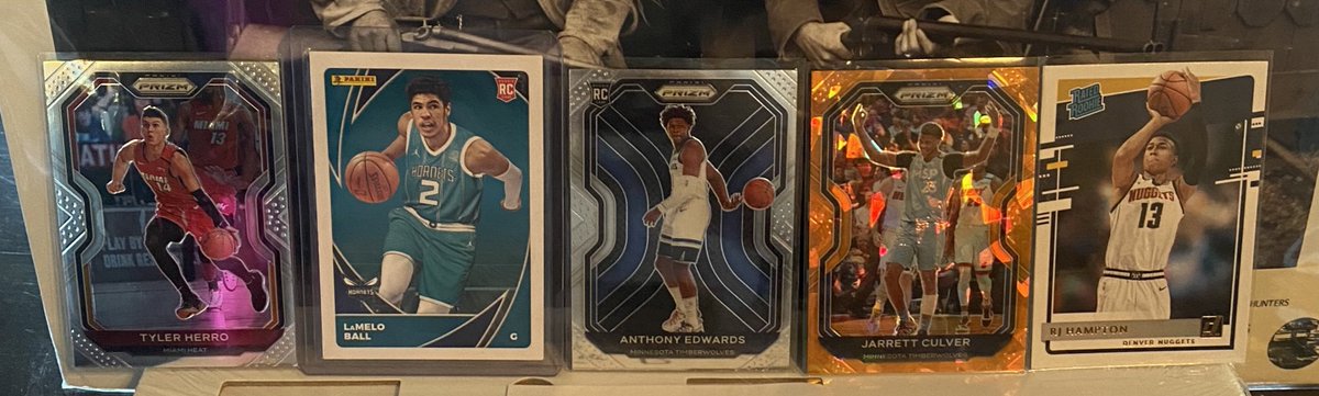 CardKeeps's tweet image. Shoot me an offer🦾