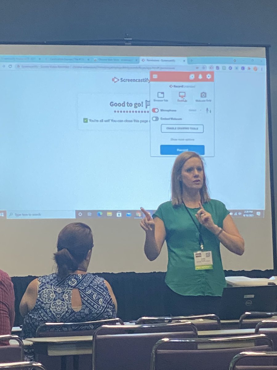 bes_media's tweet photo. Learning different ways to use technology in the classroom! #AETC2021 https://t.co/Mhbmem3PVX