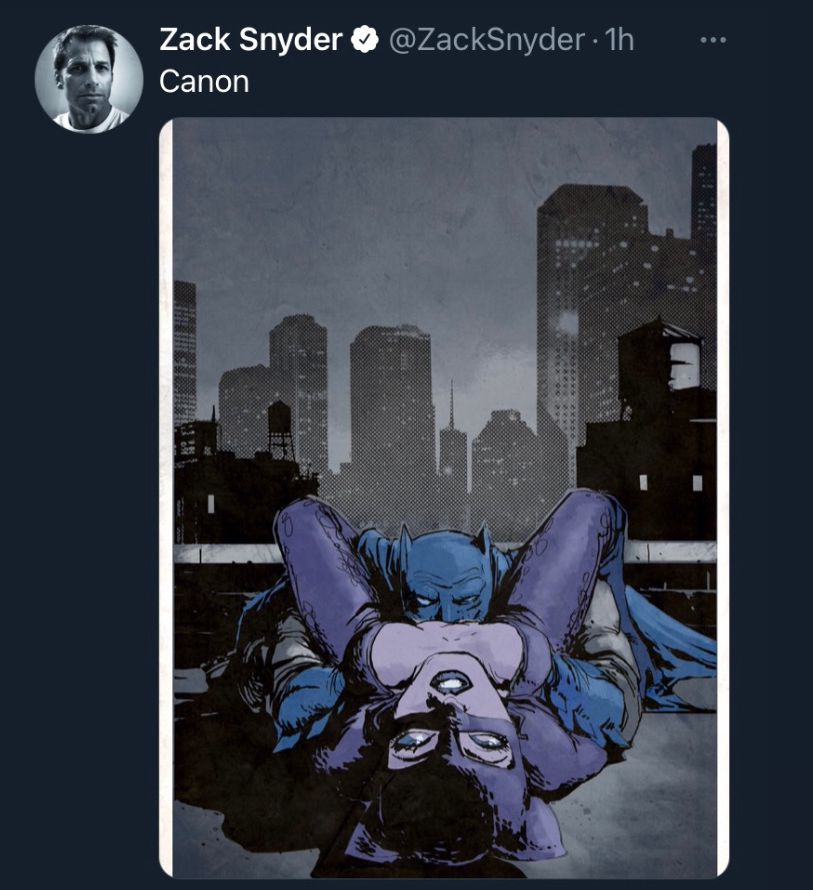 blacknews_16's tweet photo. Tras las decisión de DC de censurar la escena de Batman y catwoman, Zack Snyder se revela mostrando la imagen de los cómics y diciendo que el "Canon" https://t.co/4ipBWJENlC