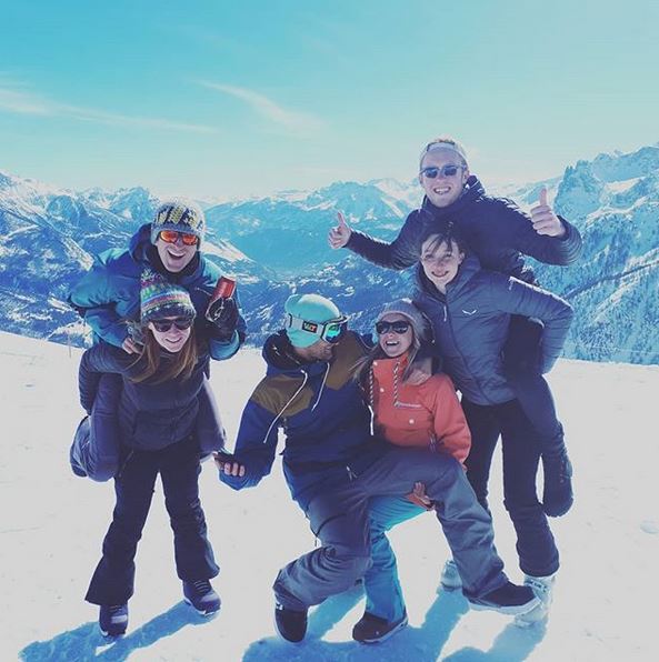 huckstersski's tweet photo. When skiing meant hanging out with your mates 😃. Great flashback to March 2018. 
#skiseason #chaletlife #chalethost #mountainlife #serreche https://t.co/HLfkRa7LSh