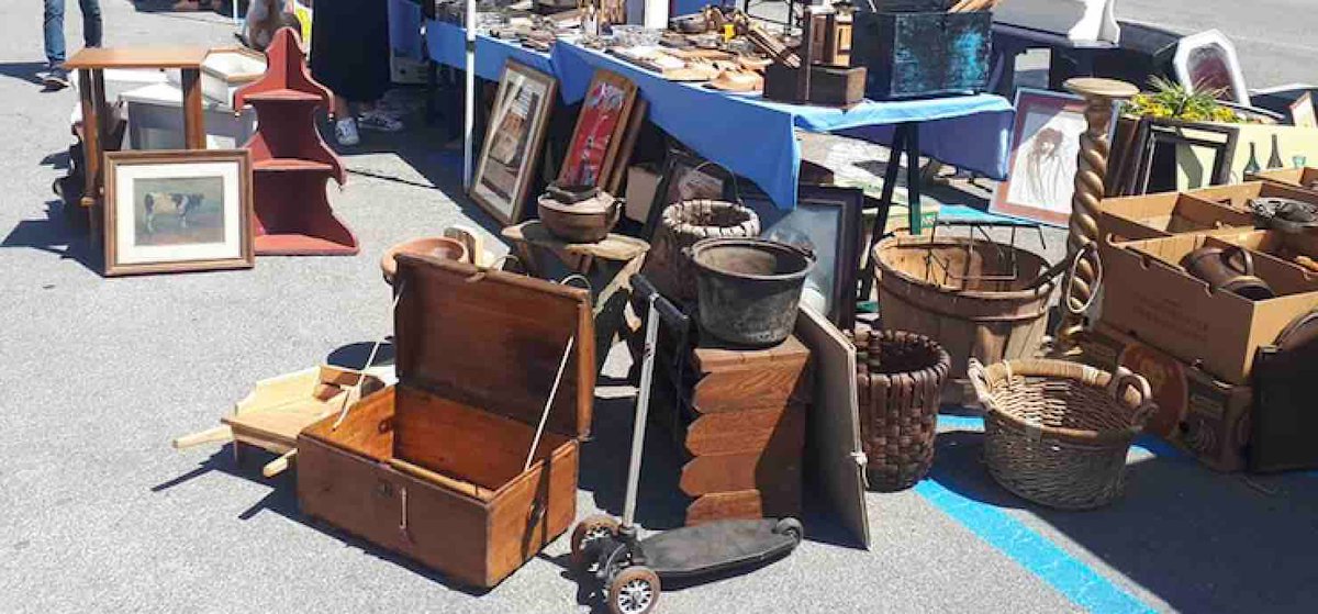 Qualcosa_DaFare's tweet photo. Torna  CURIOSANDO, la manifestazione d'antiquariato, ricca di variopinte bancarelle, dove poter passeggiare tra le bancarelle e sognare tra mobili antichi, etnici, vintage e tanto altro.

https://t.co/7wwd6iWJtj

#monsummanoterme #vintage #Mercato #antiquariato #curioso https://t.co/9DM9DtULPf