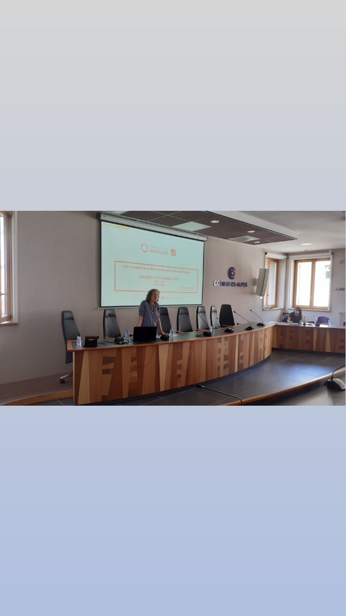 Mairie2000's tweet photo. On continue aujourd'hui la sensibilisation des élus aux fondamentaux de l'intercommunalité cette fois à Gap avec Sylvie Jansolin @TerrConseils toujours dans le cadre des #UM2020 #formationsdeselus https://t.co/Q4dpwoehPq