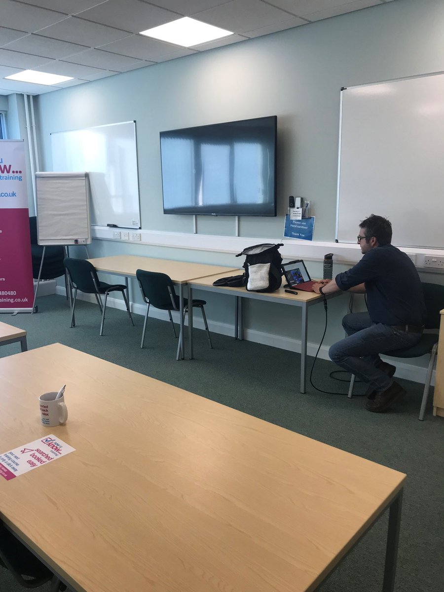 NUKTraining's tweet photo. Why choose us?

High quality, bespoke &amp; cost effective training✅
Hand picked Trainers with the skills, knowledge, qualifications, accreditations and expertise to deliver the best training✅ 

Over 70 Health &amp; Safety courses✅
Each client given a dedicated Account Manager ✅ https://t.co/8b1f4NND8z