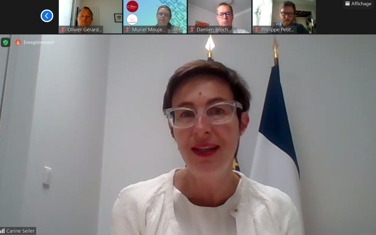 Leplusimp's tweet photo. .@seiler_carine Haut Commissaire aux Compétences "nous allons lancer une expérimentation sur une réinvention de la VAE, appuyée par une start-up d'Etat pour faciliter les démarches VAE "REVA"
Les open badges ont un rôle important à jouer dans cette reconnaissance des compétences" https://t.co/9FGsSgcGui