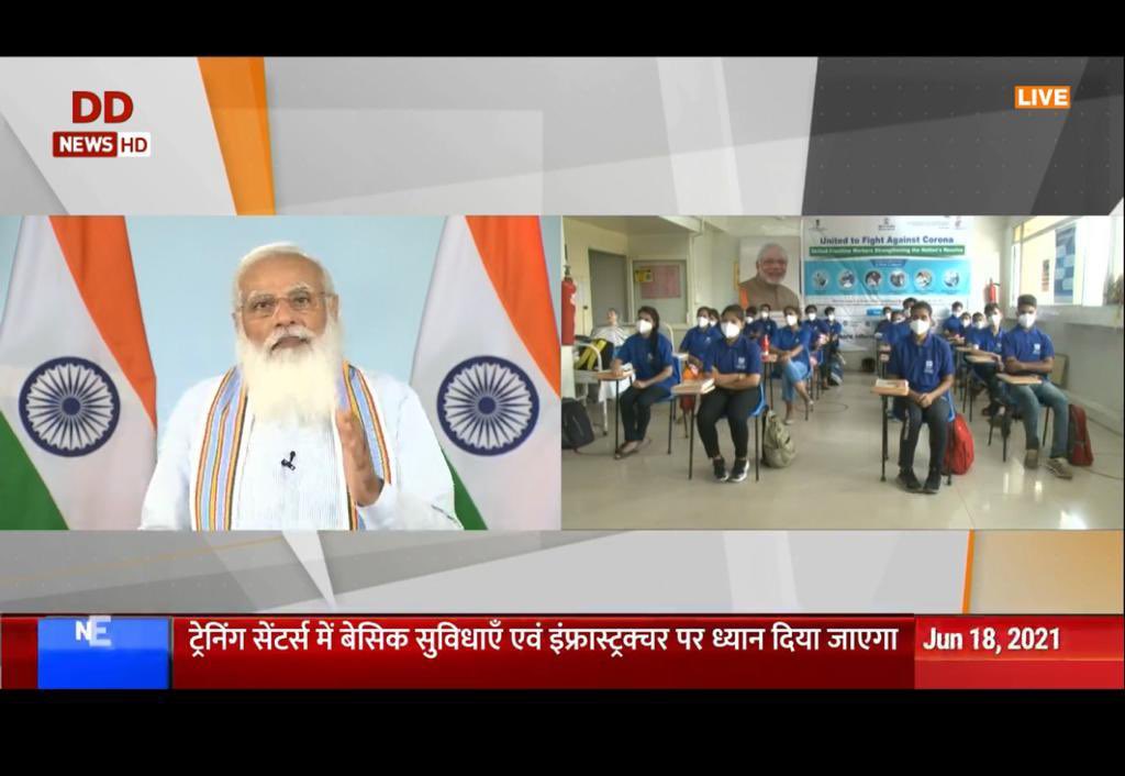 IndiaSkillsChd's tweet photo. Today Hon’ble PM Narendra Modi launched ‘Customised Crash Course Programme for Covid-19 Frontline Workers’, designed under PMKVY 3.0, in 111 training centres. He also interacted with students. @DDNewslive @NSDCINDIA @MSDESkillIndia https://t.co/9lva6IVOcp