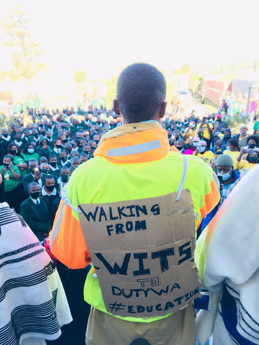 Matthew_Nijland's tweet photo. BREAKING NEWS: @thami_manganya arrived at approximately 8am today in #Dutywa and received a heroes welcome from the whole town, including his mother (dressed in white) and @SchoolXolilizwe! I'm so proud of you my friend, and @Sihle_Luma! 🎉🙏💯❤️ #20DaysToDutywa https://t.co/xKuttHNOlG