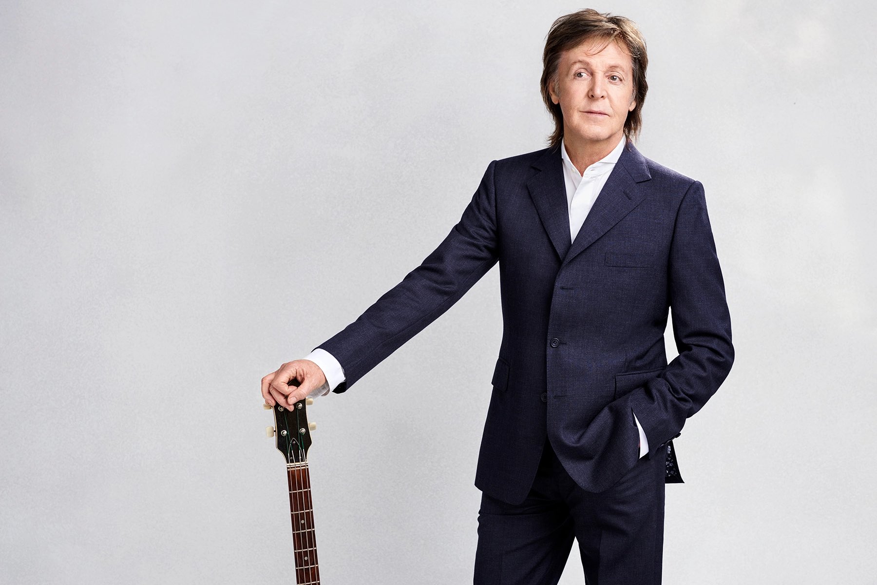 Happy 79th birthday,
Sir Paul McCartney! 