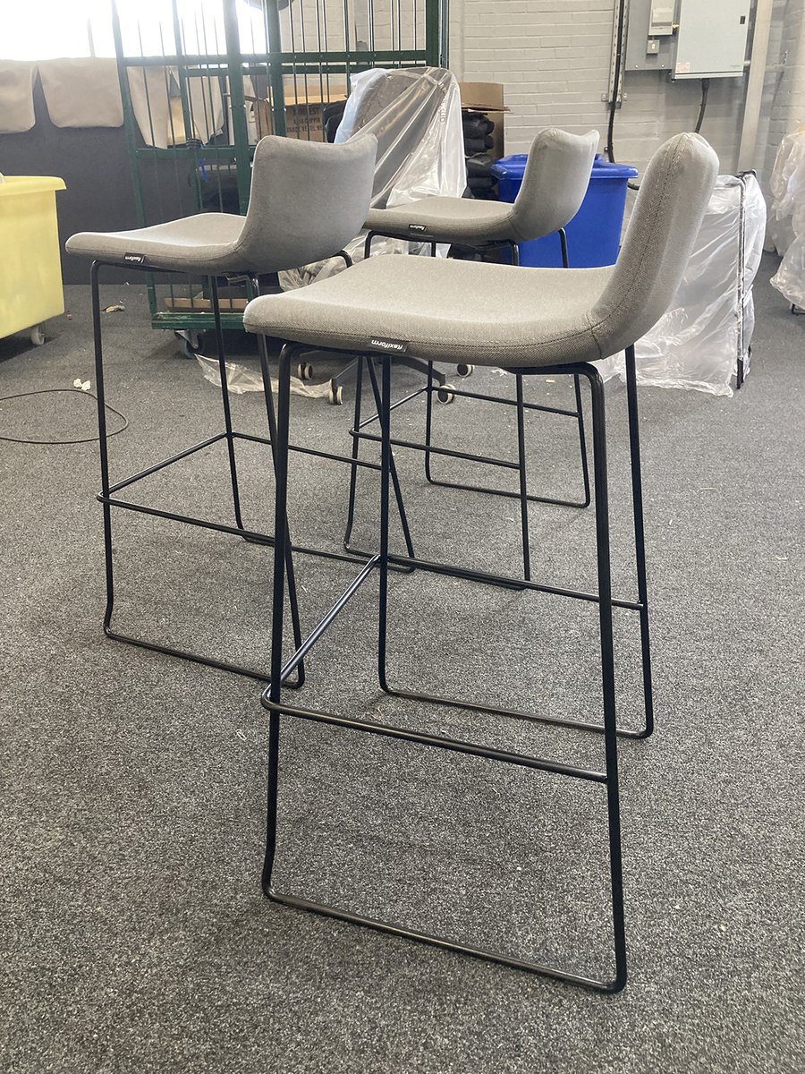 Flexiform Business Furniture tweet media