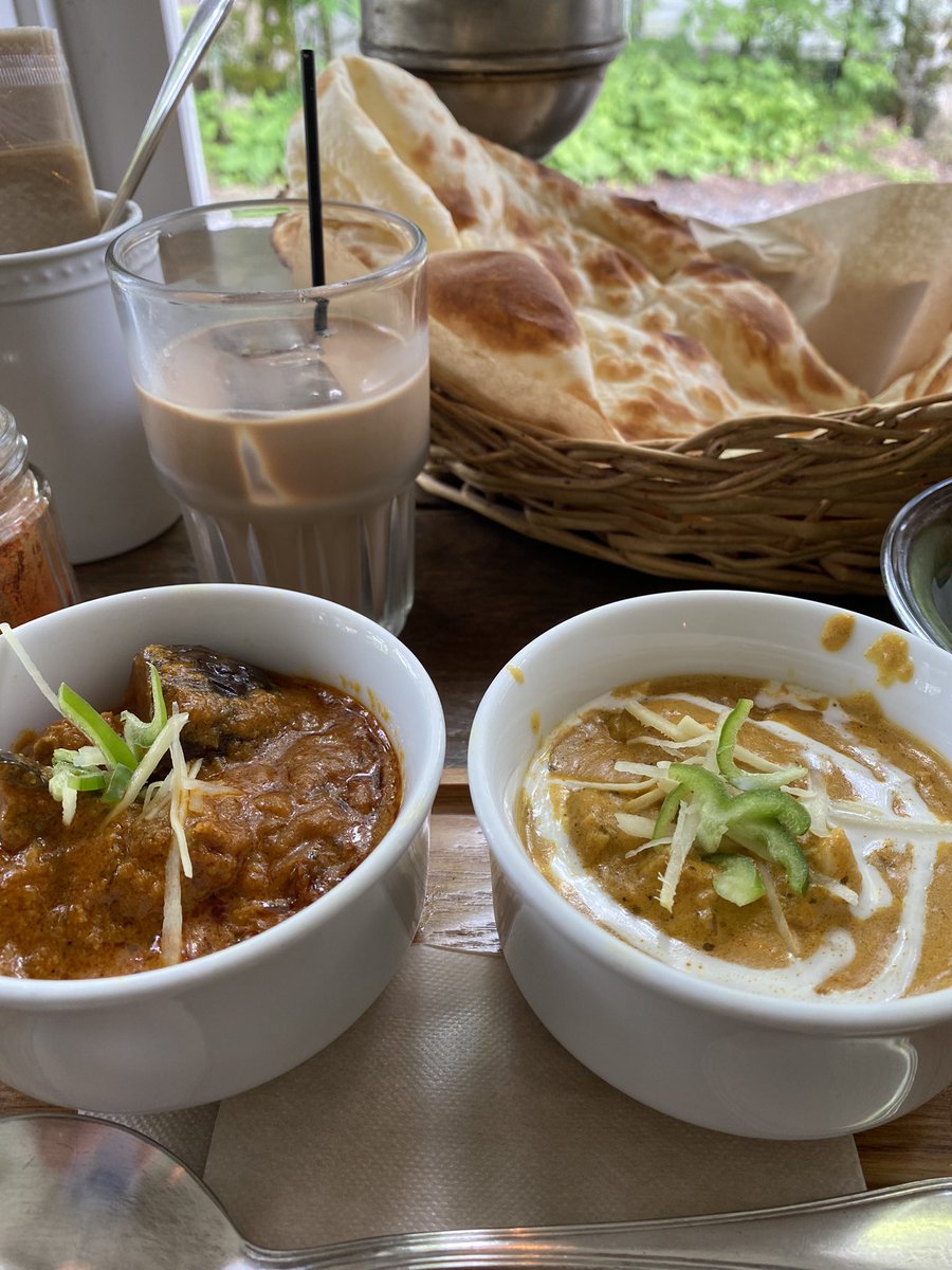Uzivatel ミクママ Na Twitteru 今日は軽井沢に買い物に ついでのランチは サジロカフェ 吉祥寺の一号店がオープンしてからずっと通ってる大好きなカレー屋さん 今日は茄子とチキン ベジタブルの2種 ここはなんといってもナンが美味しい ダジャレじゃないよ