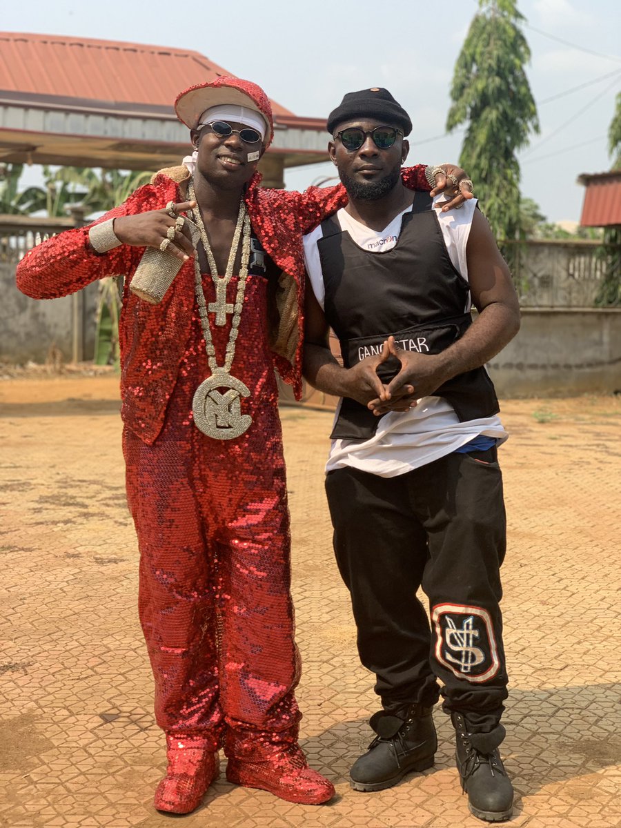 Showyoh237's tweet photo. I will be the fes Hip Hop rapper to bring Cameroon a Granny Award from New York Ciry! 🇨🇲🇺🇸

#ShowYoh #Cameroon https://t.co/ivvw6eMWFZ