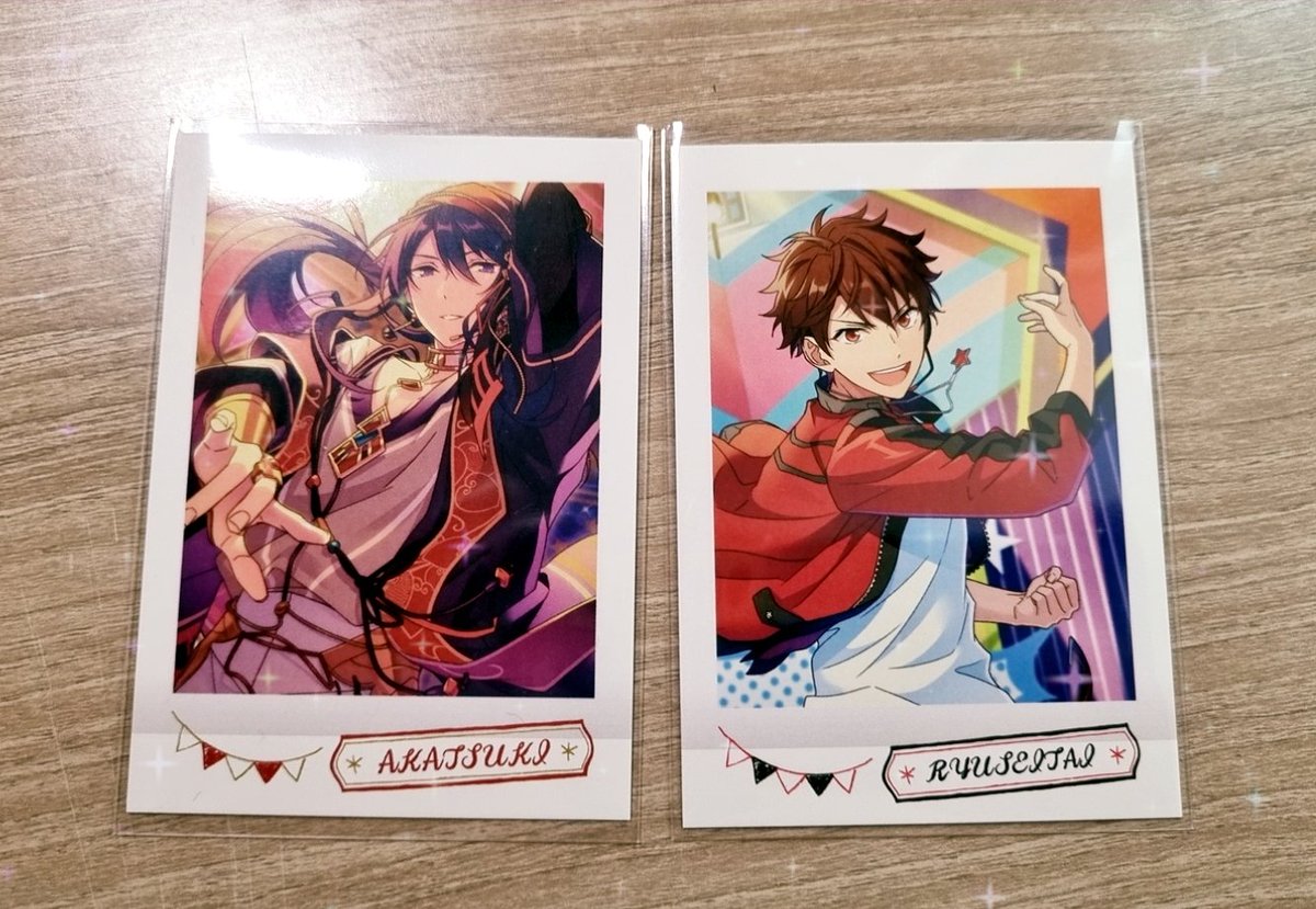 #앙스타장터 

앙스타 치아키, 소마 7탄 온 파샤 판매합니다!
장 당 운미포 0.25 
디엠주세요!

<a href="/takumart_kr/">타쿠마트 - 모든 장르 굿즈, 피규어 거래 RT봇!</a>  <a href="/ensemble_RT/">앙스타 거래/합작 홍보봇</a>  알티 부탁드립니다!