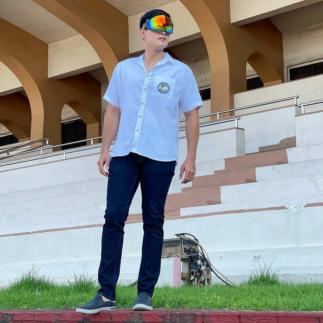 xianshinelovers's tweet photo. π₯π Day __. Chillin'...
#YormeTheMusical
cto #xianlimm #xianlim ig https://t.co/AhUctEXZba