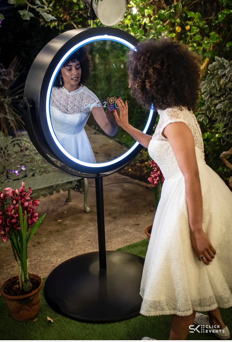 sk_click's tweet photo. The SK Beauty Mirror is a stunner and one of our favourites! Currently comes at a great price for a 3 hour hire, with a free upgrade worth £200. Drop us a message to find out more ❤️ #photobooth #photoboothteesside #middlesbroughwedding #beautymirror #bride #wedding https://t.co/rD2m11y1R3