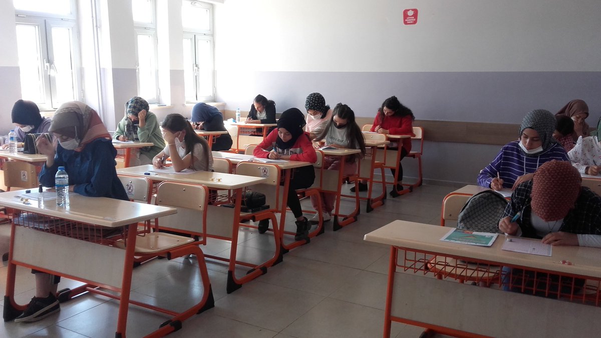 🍀🍀YKS 2021 kapsamında öğrencilerin farklı ortamlarda deneme sınavı çözerek streslerini yenmesi için bugün Göksun Anadolu Lisesinde deneme sınavı yapıyoruz.🍀🍀
<a href="/goksunmem/">Göksun İlçe Millî Eğitim Müdürlüğü</a>
<a href="/serefyigit46/">Dr. Şeref Yiğit Akpınar</a>
<a href="/kmarasilmem/">Kahramanmaraş İl Millî Eğitim Müdürlüğü</a>
<a href="/cemalyilmaz28/">Cemal YILMAZ</a>
<a href="/meb_dinogretimi/">MEB Din Öğretimi Genel Müdürlüğü</a>
<a href="/yilmaznazif/">Nazif Yılmaz</a>
<a href="/tcmeb/">Millî Eğitim Bakanlığı</a>
<a href="/ziyaselcuk/">Ziya Selçuk</a>