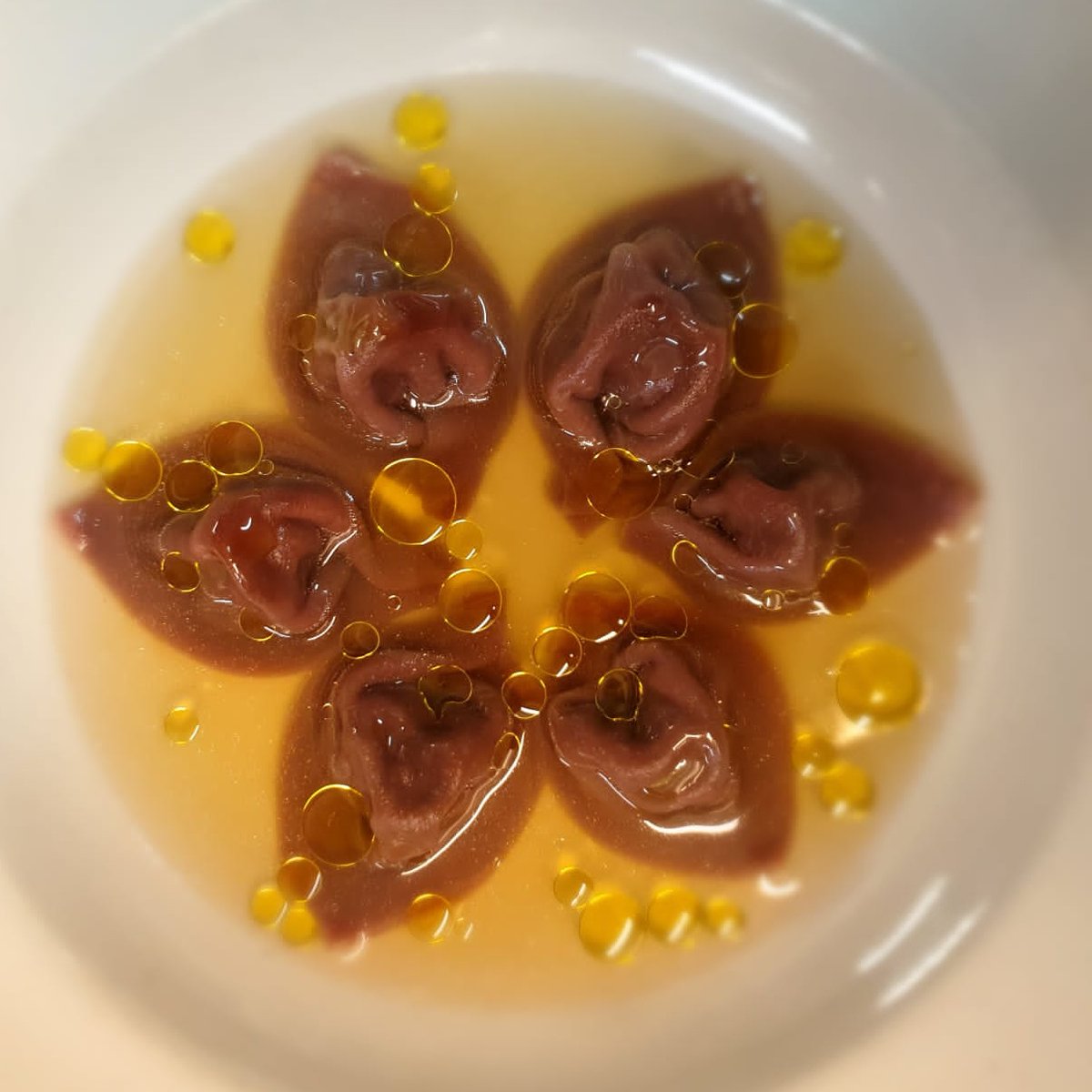 It's looking like a 'braised short rib red wine cappelletti' kinda night - get yourself a pasta hug in a bowl tonight! 🌧️
BOTTEGA - dinner from 5:30pm