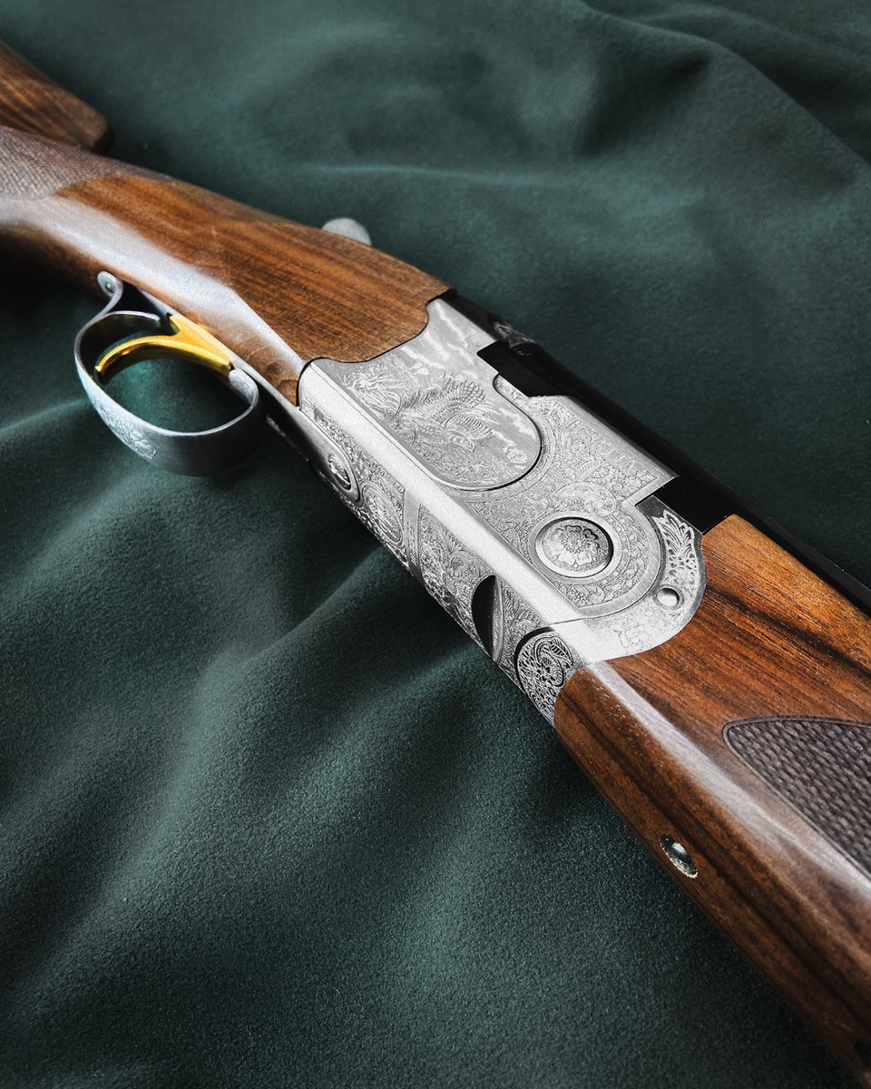 EJChurchill's tweet photo. The Beretta 687 Silver Pigeon 3 Sporter. This one is 32”, a great gun at a great price. In stock in right handed and left handed in 30 & 32”
For more details, please contact our gun room on 01494 883227 or email gunroom@ejchurchill.com
#GunFriday https://t.co/ixcLGaIU0M