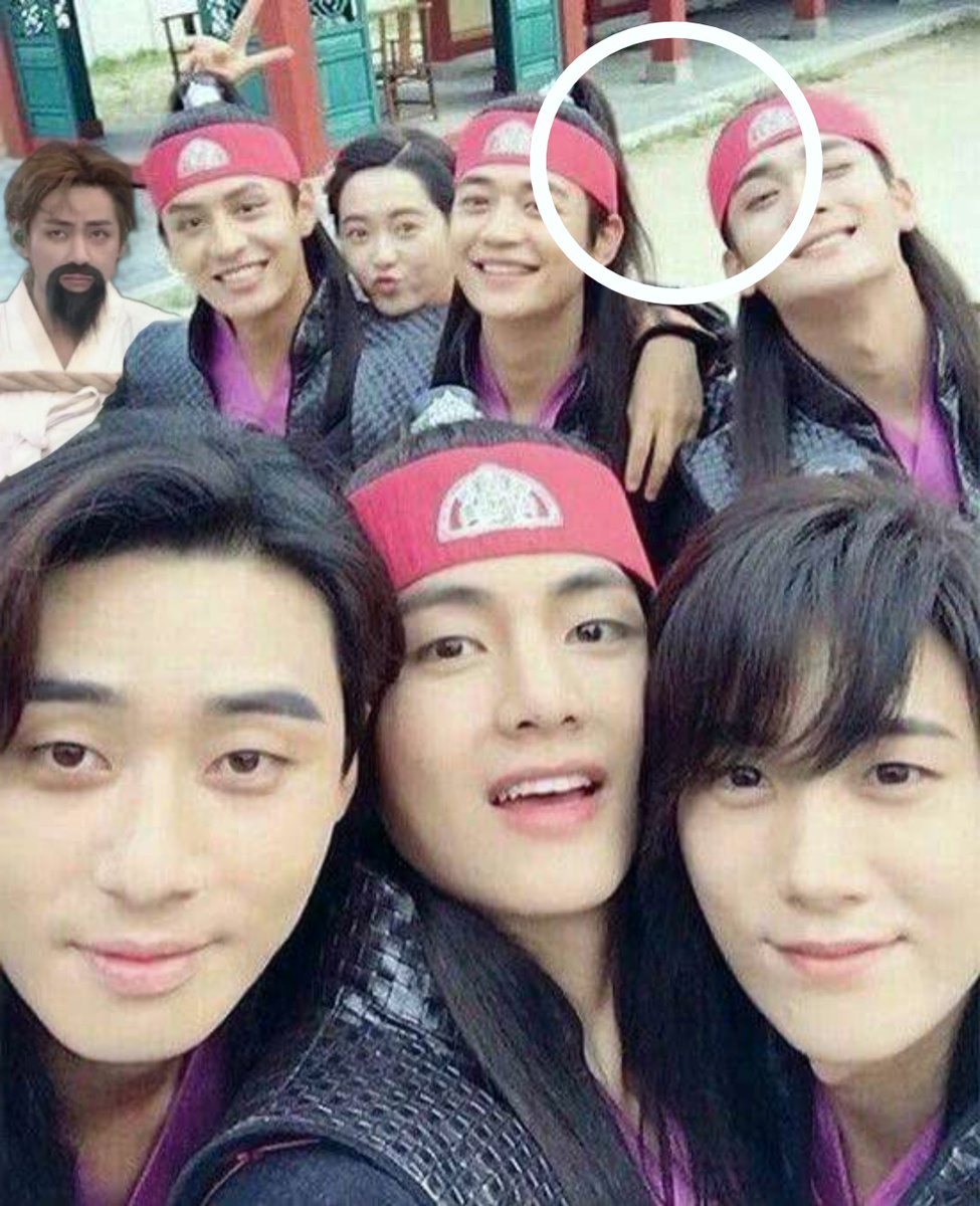 Bts_Army_KitSon's tweet photo. Wherever  I go I see #Taehyung meme in #Daechwita so here's a thread of them to make you  smile  at least🙂. https://t.co/hwUU3M09rC
