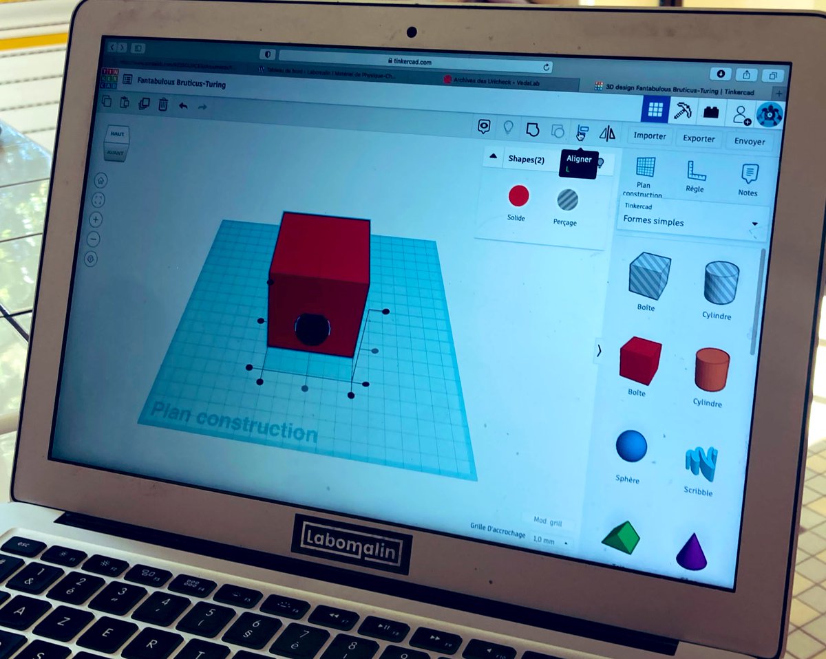 jf_lesaux's tweet photo. Imprimante 3D @LycDescartes78 avec formation par @Labomalin1 plein d’idées de réalisations à venir😊😊 https://t.co/DGyvXazour