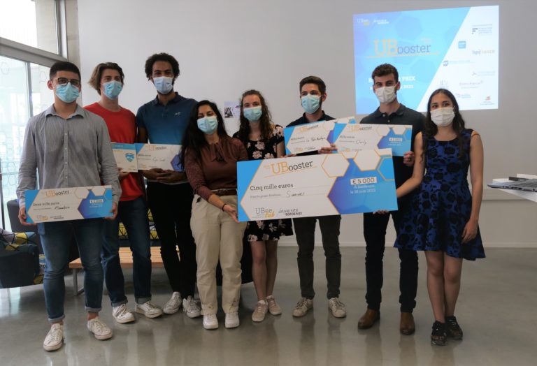 🏆📸Retour sur le double événement (enfin en présentiel!) phare pour l'entrepreneuriat à <a href="/univbordeaux/">Université de Bordeaux</a> : la finale de #UBooster2021 suivie de la cérémonie de remise des prix + le speed meeting Link'UB . C'était le 16 juin à <a href="/UBee_Lab/">UBee Lab</a> ➡️ ubeelab.u-bordeaux.fr/retour-sur-la-…