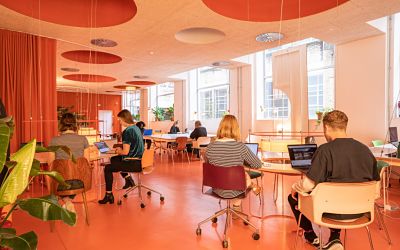 unofficespace's tweet photo. Are you looking for an Office Broker to find the right workspace for you? @unofficespace email hello@unofficespace.com https://t.co/kJPDbFMBwT
#officesearch #officebroker #UKoffices #UKmeetingrooms #meetingrooms #coworking #hotdesking #offices #OfficeSpace https://t.co/3b2RNN1cUg