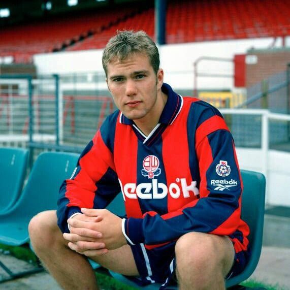  Happy 50th Birthday to former Wanderers midfielder, Jason McAteer. Have a great day,    