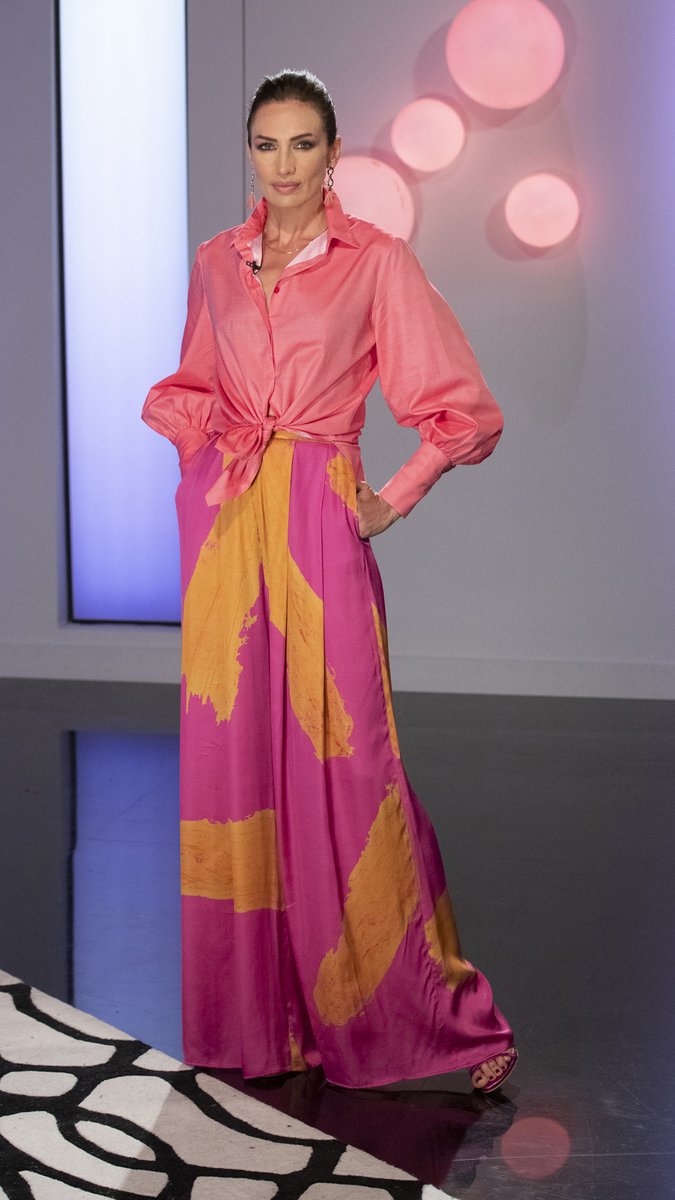 ANGEL SCHLESSER tweet media