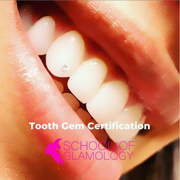 Jarin_07's tweet photo. 🦷TOOTH GEM TRAINING💎

You can learn to install tooth gems in our one day course that comes complete with a kit and certificate of completion. This technique can be learned online with a LIVE instructor or in person. 
Visit: https://t.co/JmKNGPc4HP
@schoolofglam https://t.co/piIwk63XfR
