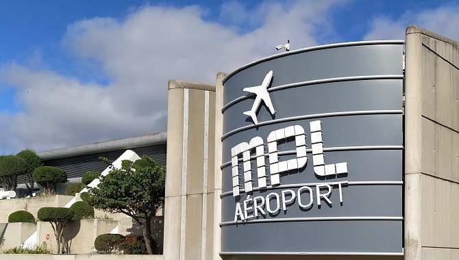 Au départ de <a href="/MPLaeroport/">Aéroport Montpellier</a> Montpellier, la low-cost <a href="/easyJet/">easyJet</a> propose désormais une ligne sur Paris-Orly avec 4 vols par semaine. Aller simple à partir de 28€.