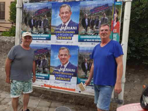 Julien__Chevet's tweet photo. Dernier jour de collage ! #Canton2 #Toulon #Departementales2021 #regionales2021 https://t.co/i3H44kF2HH