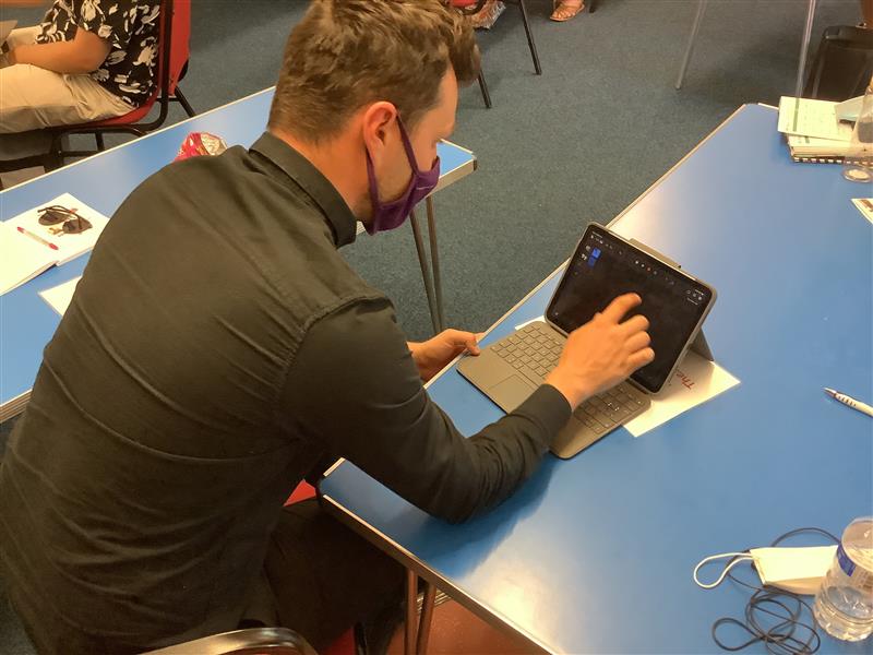 Our Derby hub HTTPs receiving some fantastic training from <a href="/DavidKirtlan/">Elsium</a> to support the rollout of our incredible 121 devices scheme.  By the end of term, our KS2 children will be issued with their own iPad to support their learning.  #beanexpertlearner