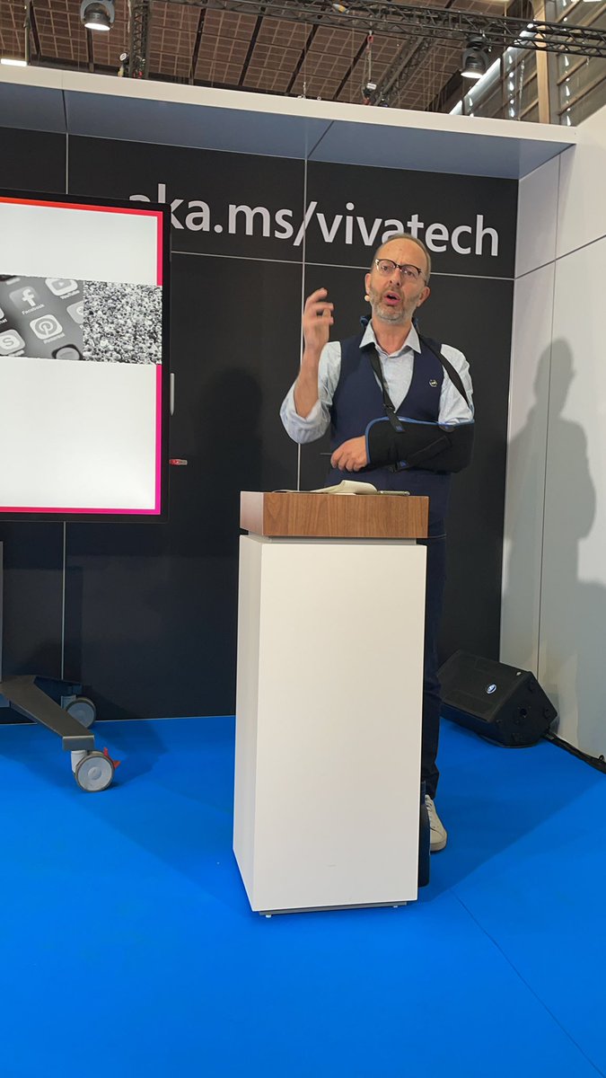 Estefania Larranaga (@e_larranaga) on Twitter photo “With digital transformation people are media” “Knowles he is un thé cloid”<a href="/VincentMontet/">Vincent MONTET</a> nous parle de la transformation dans l’enseignement post COVID <a href="/microsoftfrance/">Microsoft France</a> #ViVAtech2021 <a href="/MBADMB/">mbadmb</a> <a href="/HUBInstitute/">HUB INSTITUTE</a> “With digital transformation people are media” “Knowles he is un thé cloid”<a href="/VincentMontet/">Vincent MONTET</a> nous parle de la transformation dans l’enseignement post COVID <a href="/microsoftfrance/">Microsoft France</a> #ViVAtech2021 <a href="/MBADMB/">mbadmb</a> <a href="/HUBInstitute/">HUB INSTITUTE</a>