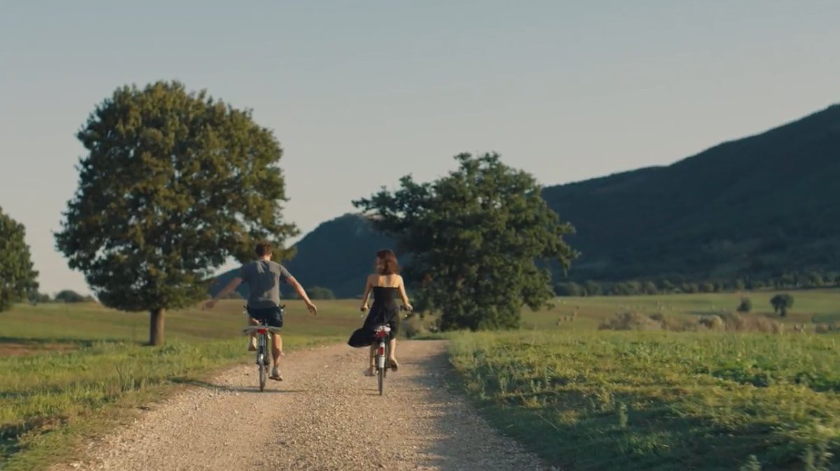 isaIovestory's tweet image. oggi pensando all'estate italiana di marianne e connell