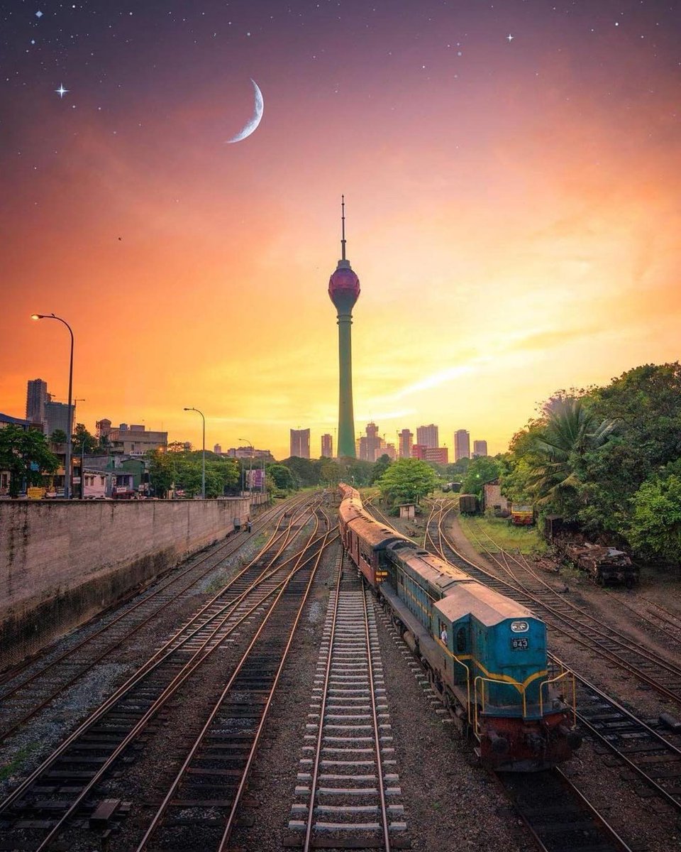 AsankaPam's tweet photo. Colombo, Sri Lanka 🇱🇰👣

#Beauty_of_Srilanka #SriLankan #Colombo #SriLanka #lka https://t.co/9YXSa8jkr0